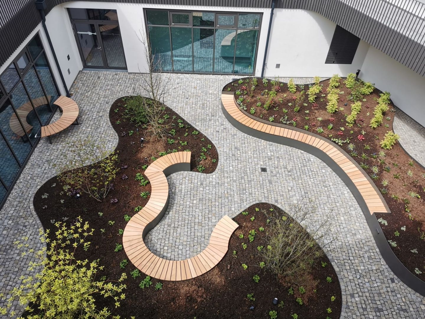 Verlegearbeiten Gemeindeamt Krummnussbaum